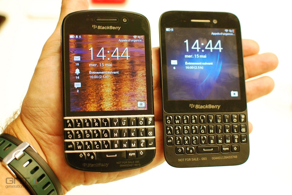 BlackBerry Q5 05