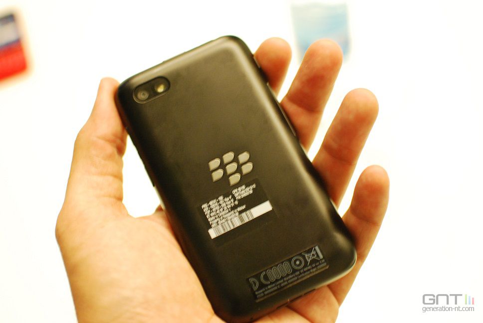 BlackBerry Q5 06