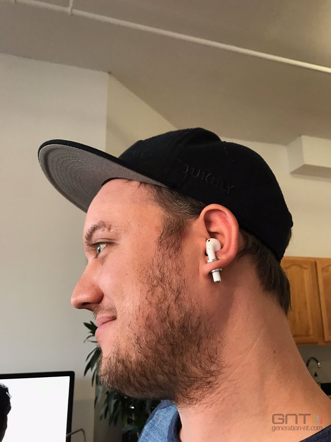airpods_0902A8000001643191.jpg