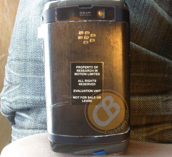 Blackberry Storm 2 02
