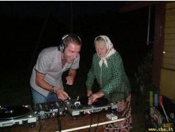 Grand mere dj musique small