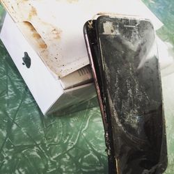 iPhone exploded (4)