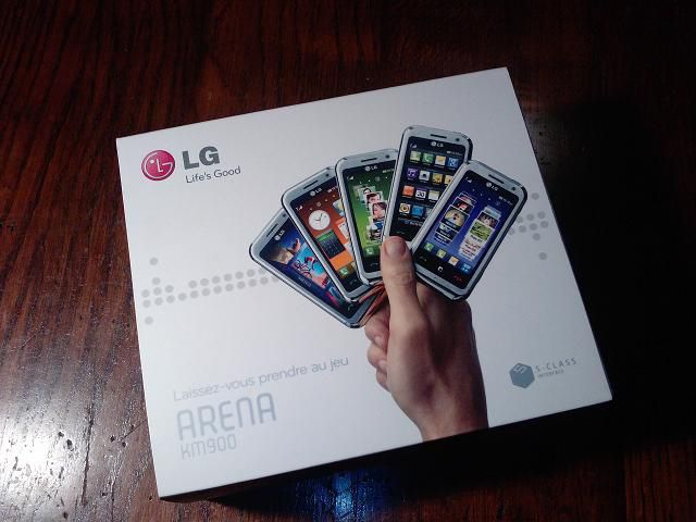 LG KM900 Arena packaging