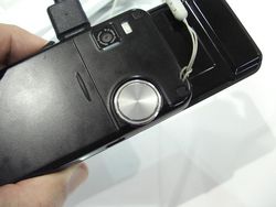 MWC 2008 LG KF700 03