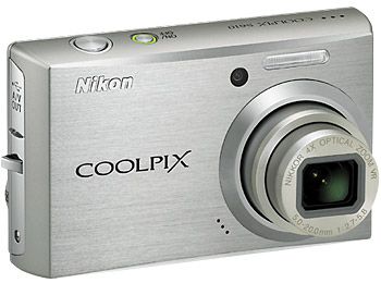 Nikon_CoolPix_S610-01