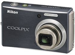 Nikon_CoolPix_S610c 01