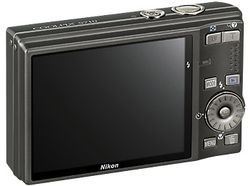 Nikon_CoolPix_S710 02