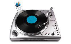 Numark TTi dessus