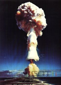 explosion nucléaire