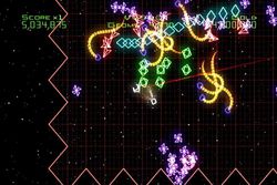 Geometry Wars Galaxies - 14