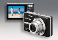 Minox DC-8011