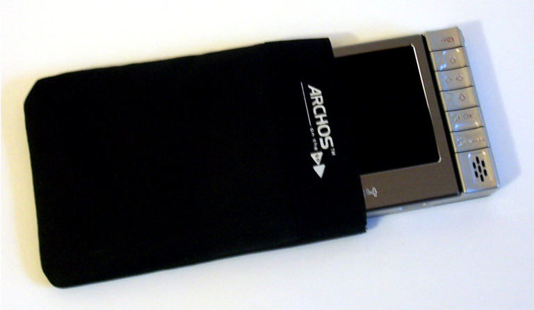 Archos 604 et son étui 2