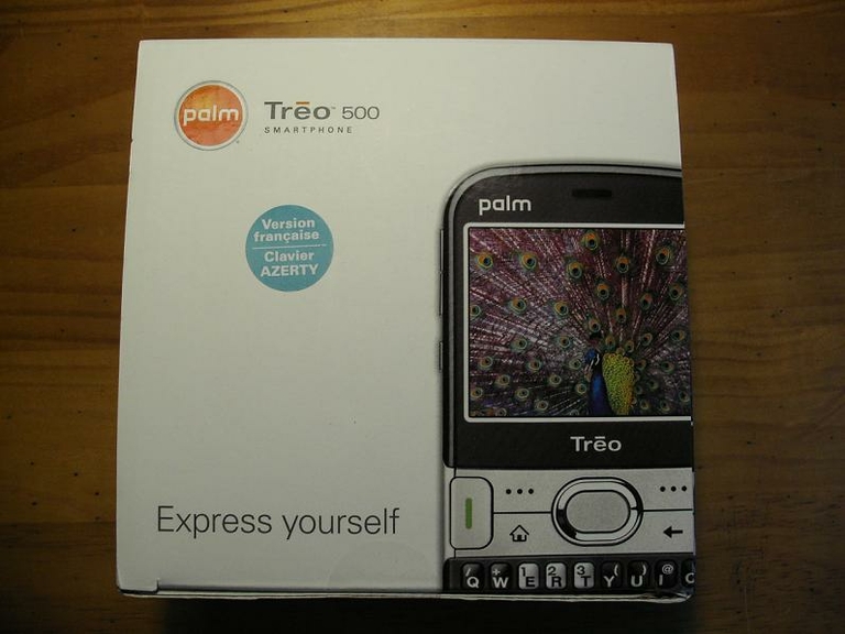 Palm Treo 500 01