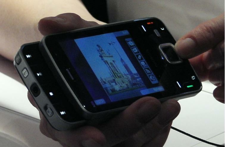 MWC 2008 Nokia N96 01a