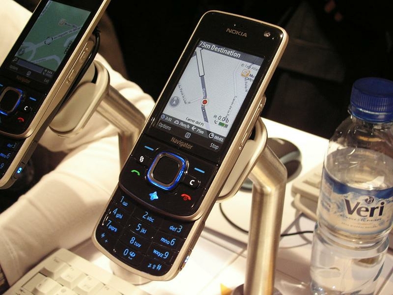 MWC 2008 Nokia 6210 01