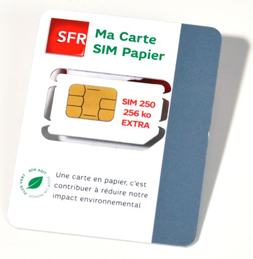 SFR carte SIM papier.