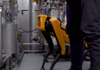 Le robot Spot de Boston Dynamics trouve un emploi
