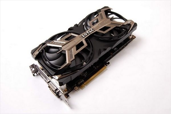 Zotac GeForce GTX 560 Ti Extreme - 1