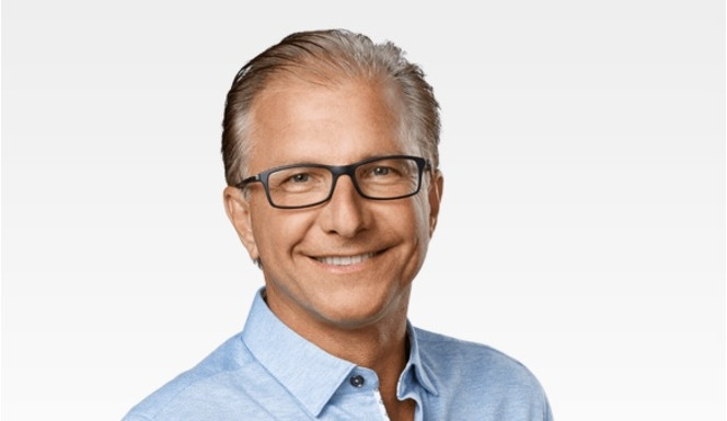 Greg Joswiak Apple directeur marketing