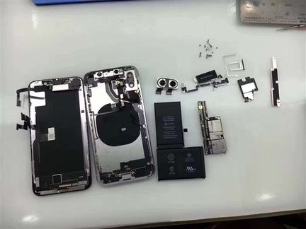 iPhone X composants