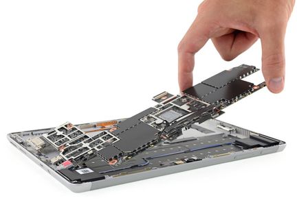 Surface Go iFixit 03.