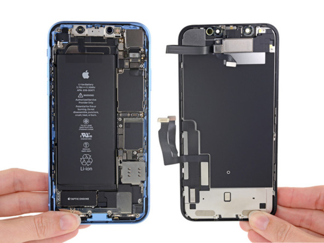 iPhone XR iFixit.
