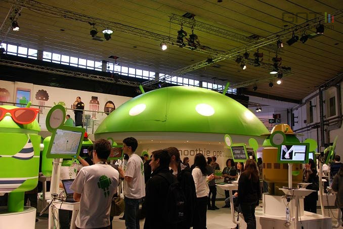 MWC Android stand 01