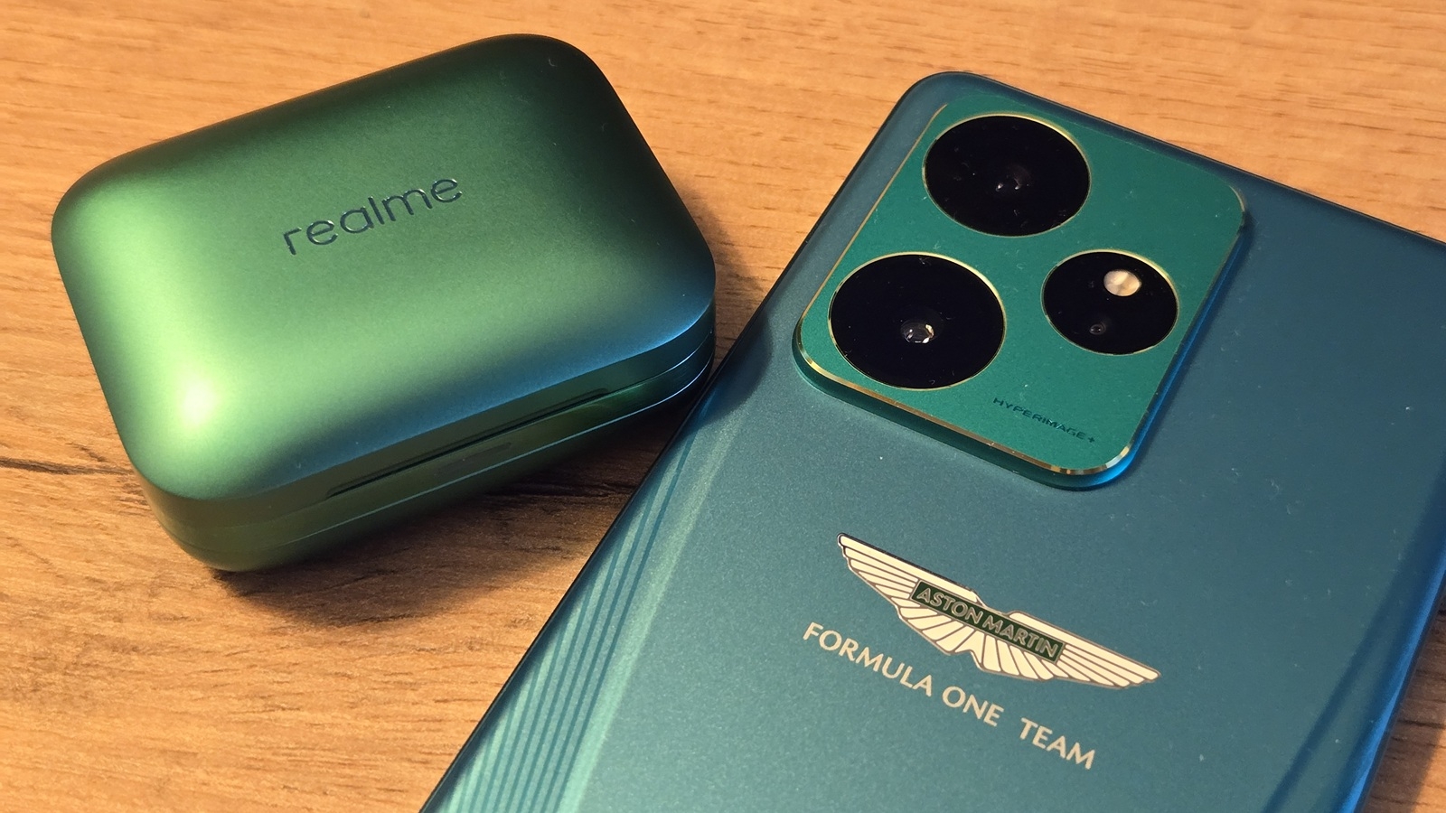 realme Buds Air 7 Pro realme GT 7 Dream Edition
