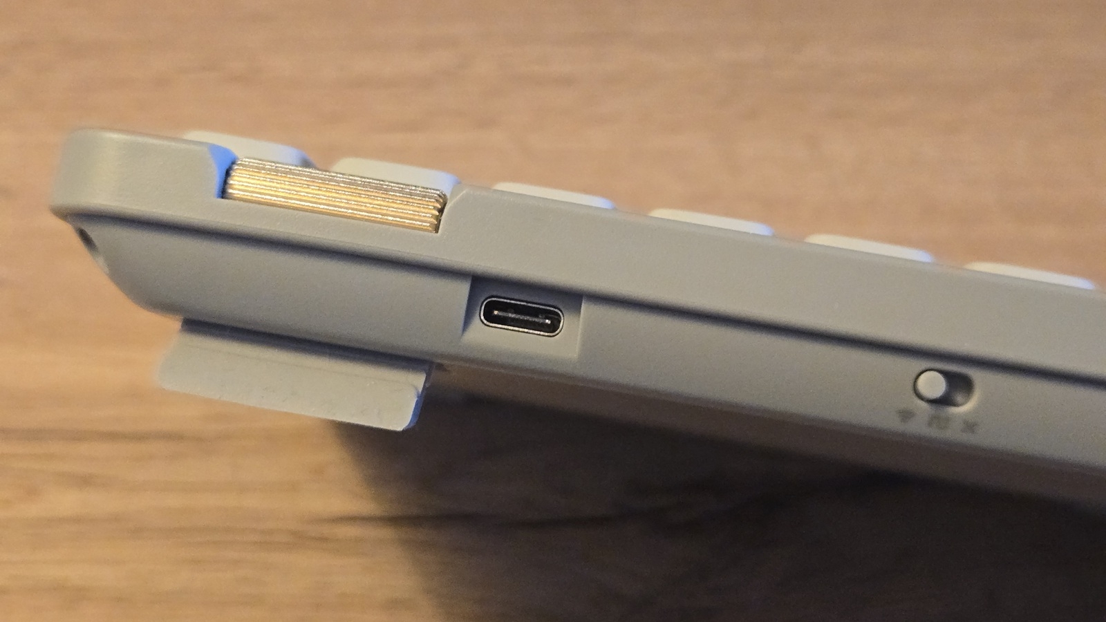 clavier Lofree Flow Lite84 connectique