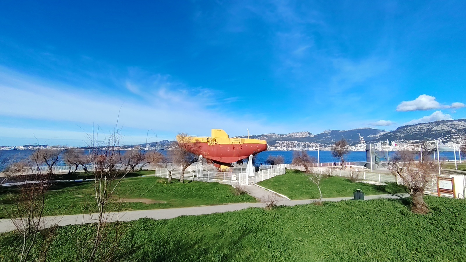 Honor Magic8 Lite photo ultra grand angle