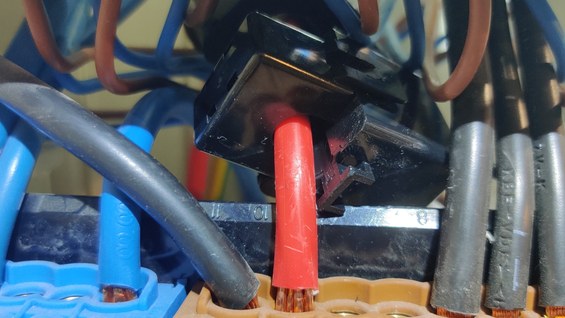 Bluetti S Meter - installation pince amperemetrique