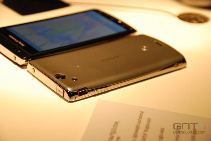 Sony Ericsson Xperia Arc 03