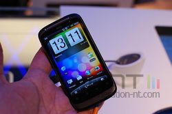 HTC Desire S 02