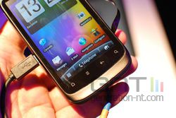 HTC Desire S 04
