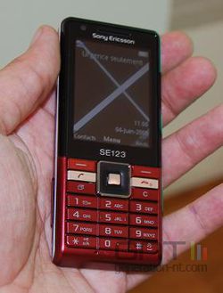 Sony Ericsson Naite 02