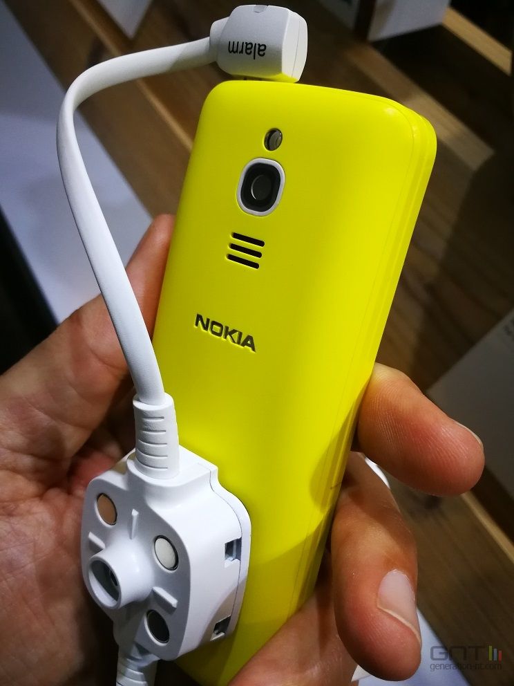 Nokia 8110 05