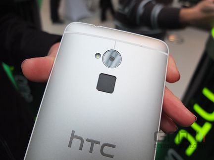 HTC One Max lecteur empreintes