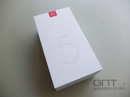 OnePlus 5 package