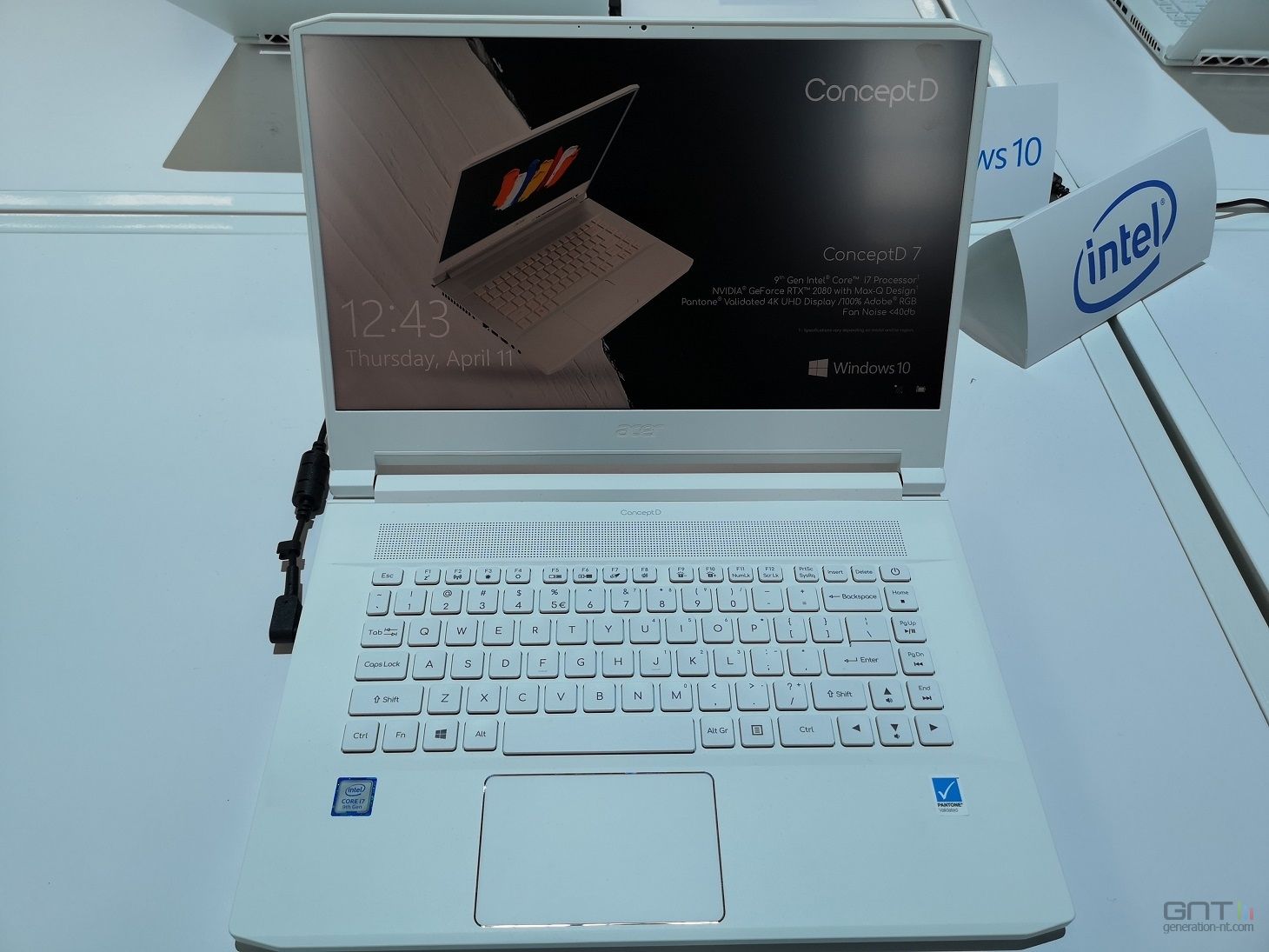 Acer ConceptD 7 01