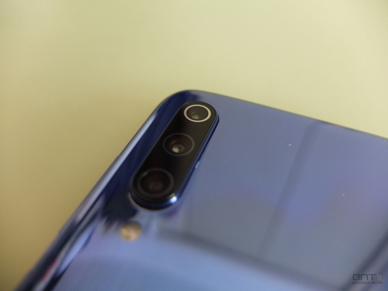 Xiaomi Mi 9 triple capteur photo