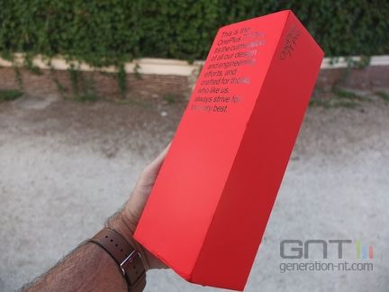 OnePlus 7T Pro packaging 01