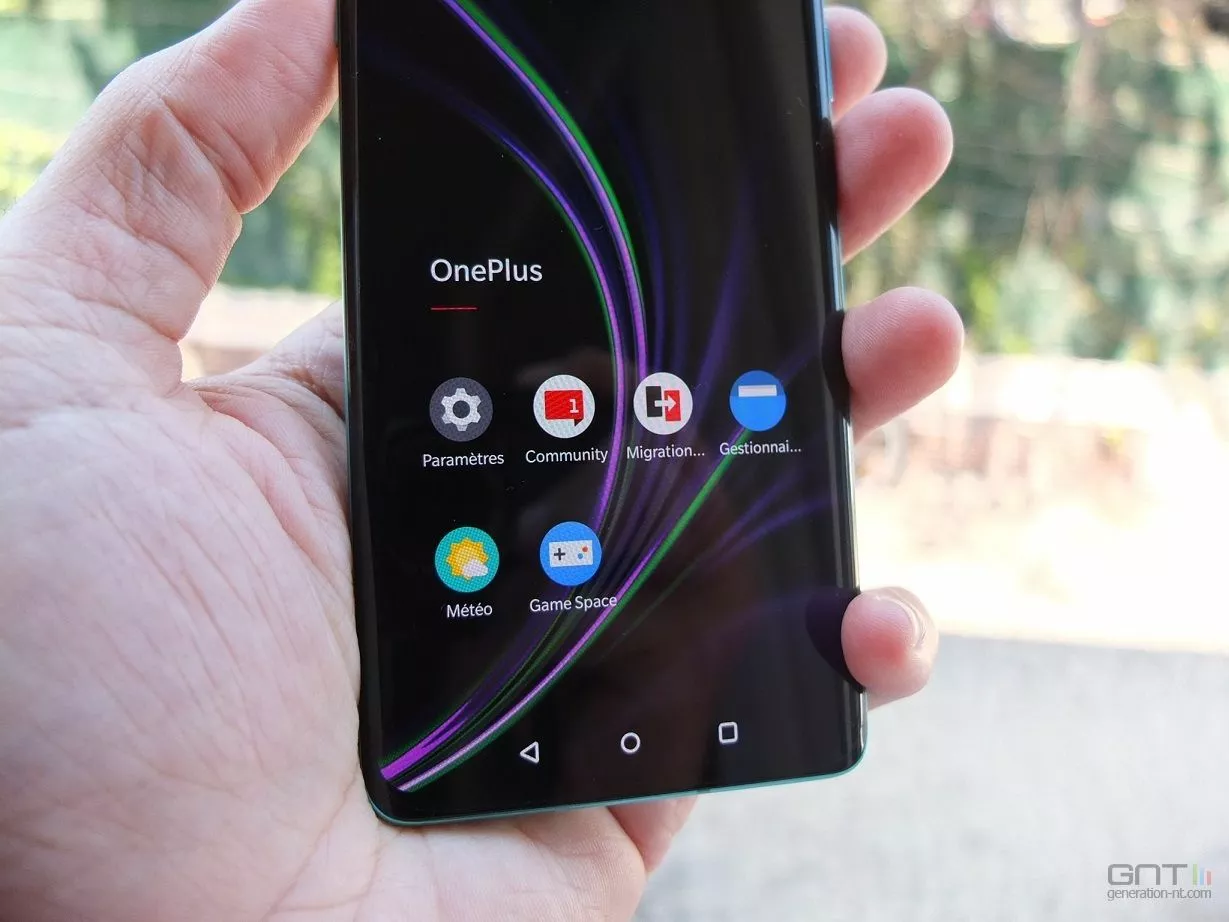 OnePlus 8 face 03