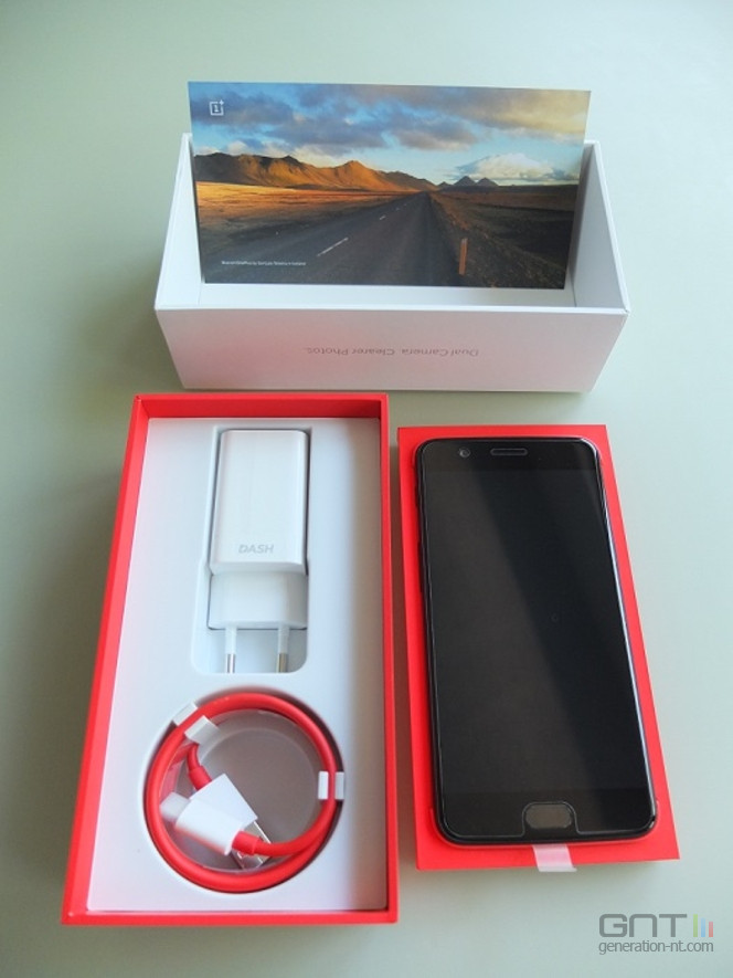 OnePlus 5 package 04