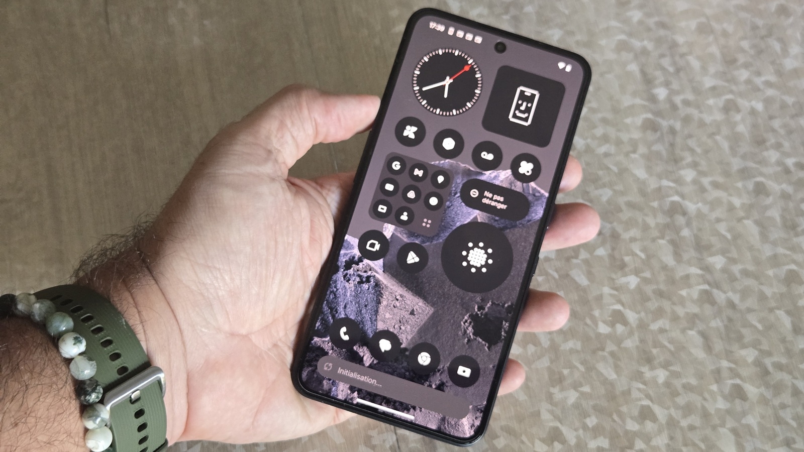 Nothing Phone 2 Pro accueil