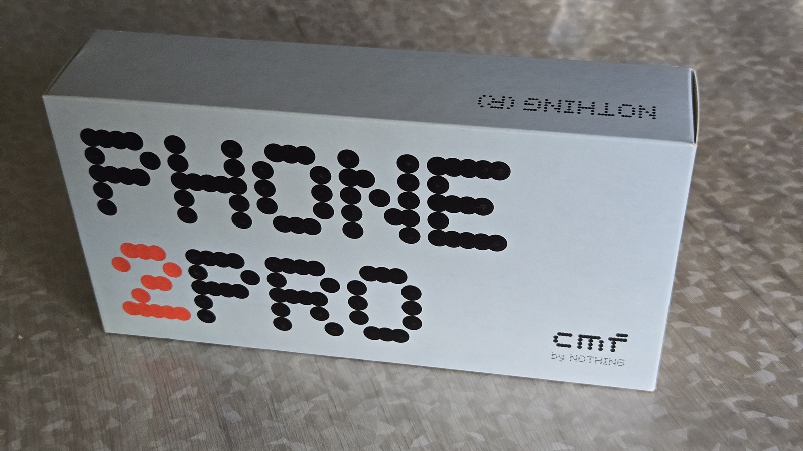CMF Phone 2 Pro boite