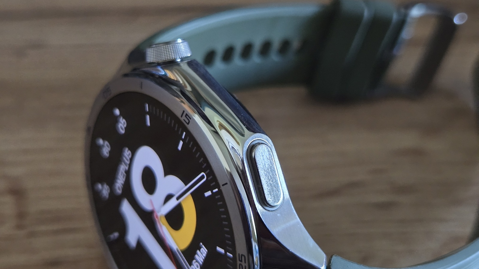 OnePlus Watch 3 02