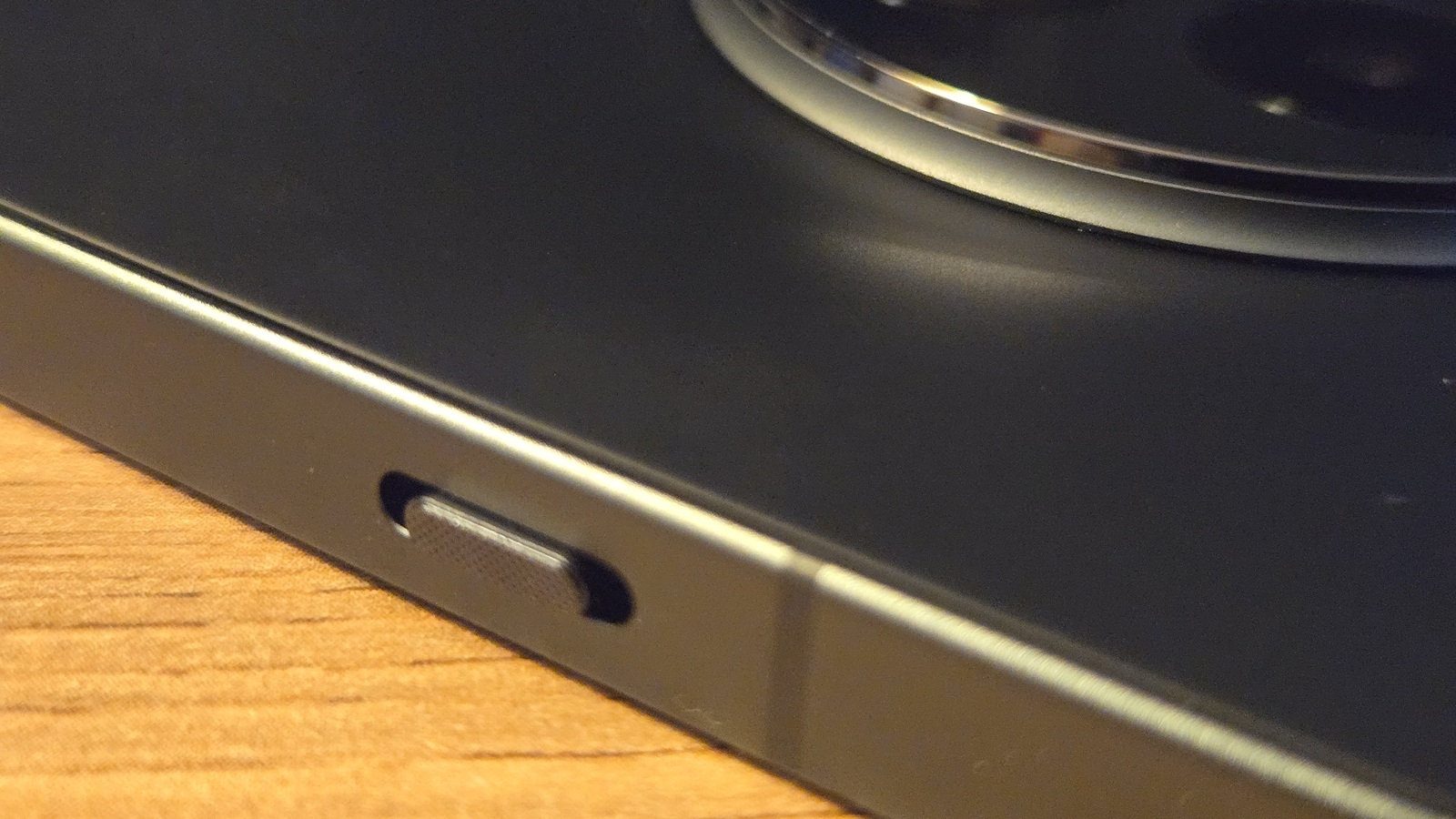OnePlus 13R slider