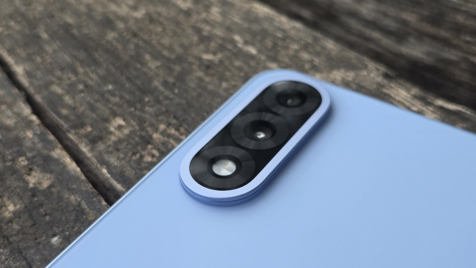OnePlus Nord 5 photo