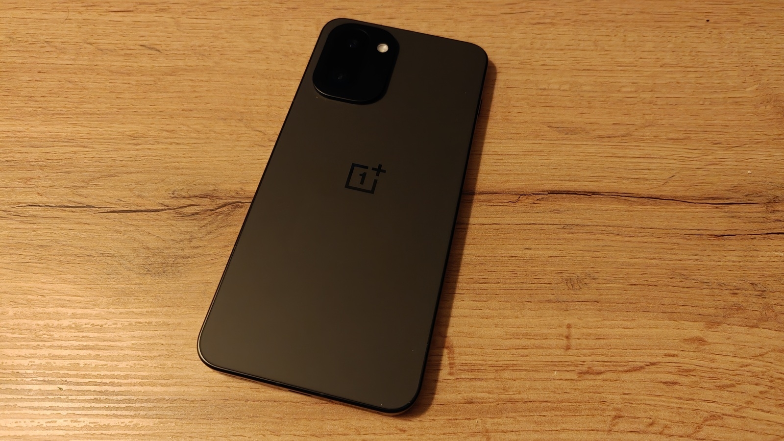 OnePlus 15R 09