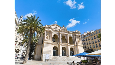 Nichts Telefon 2a großer Winkel